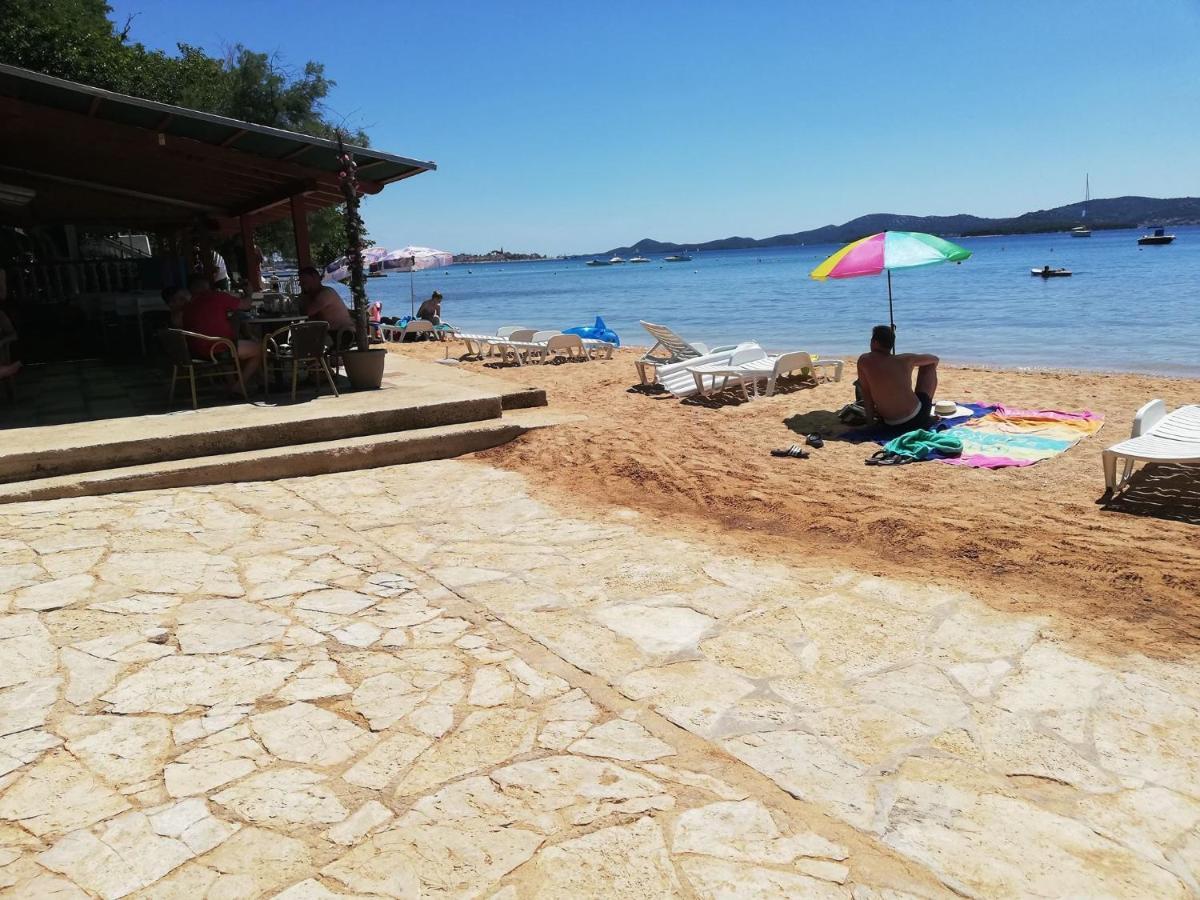 Danyja Apartments Sveti Filip i Jakov Buitenkant foto