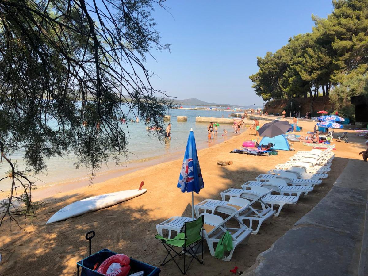 Danyja Apartments Sveti Filip i Jakov Buitenkant foto