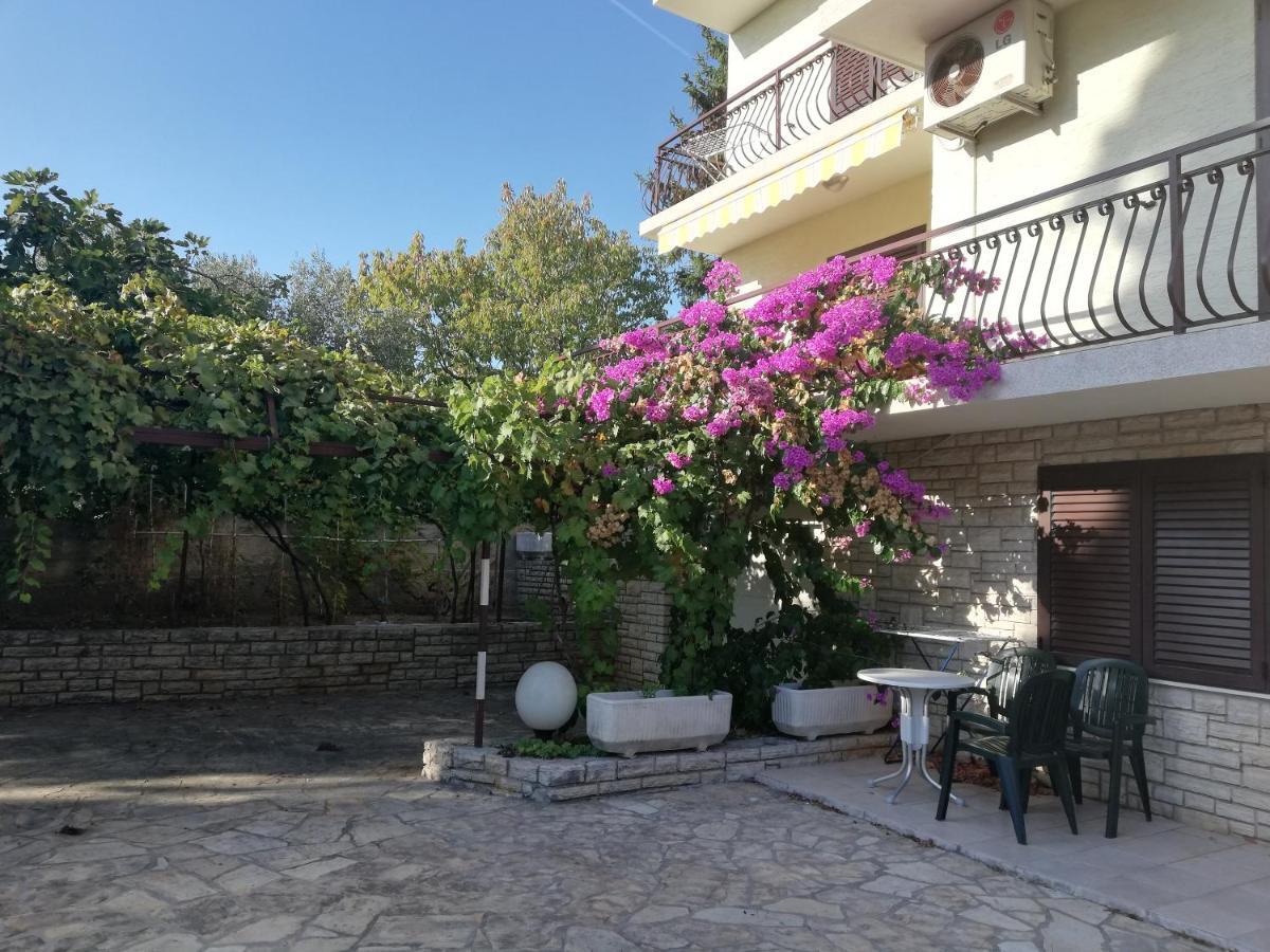 Danyja Apartments Sveti Filip i Jakov Buitenkant foto