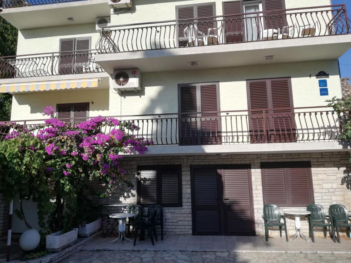 Danyja Apartments Sveti Filip i Jakov Buitenkant foto